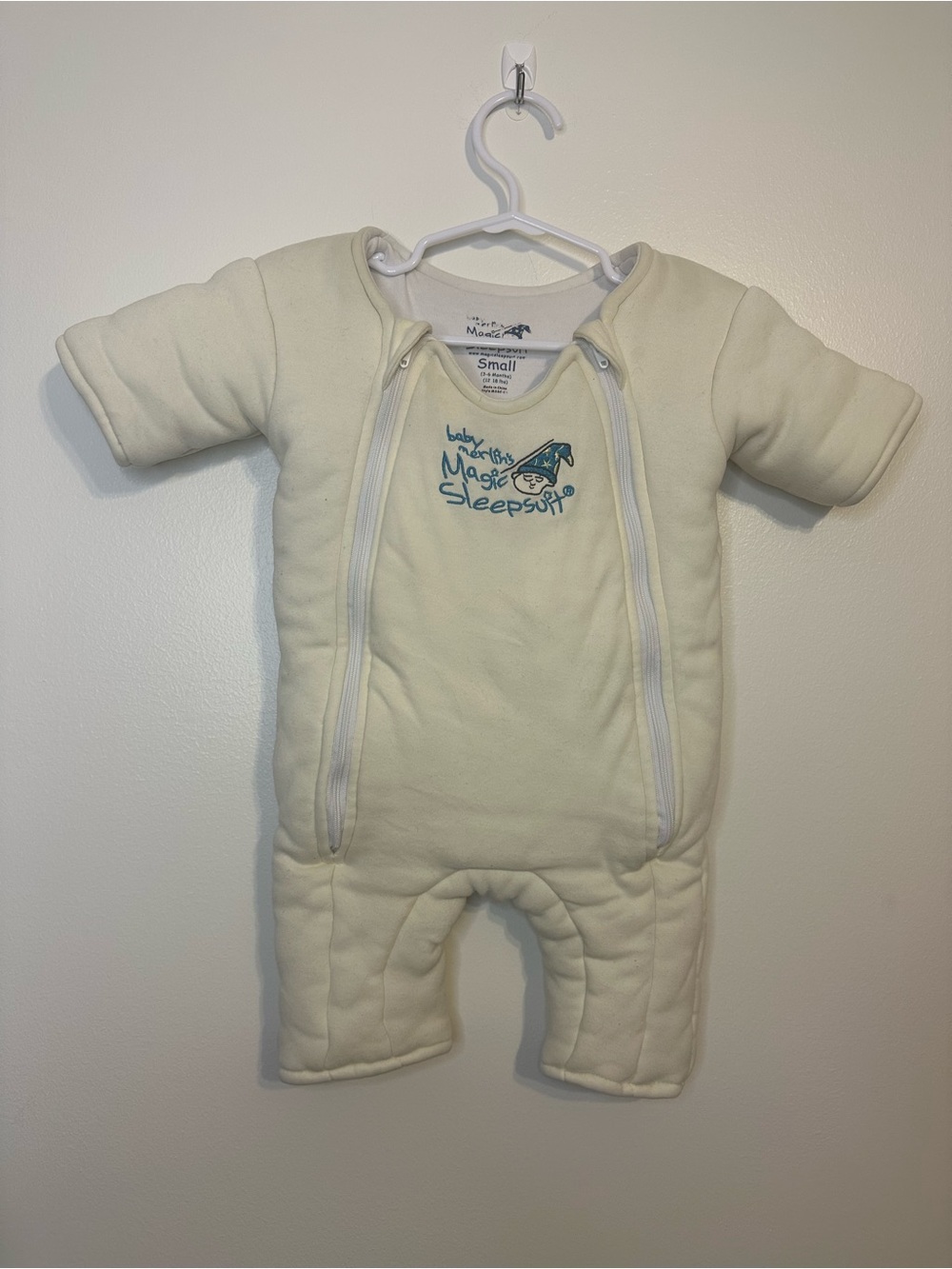 Baby Merlin’s Magic Sleepsuit Cream One-Piece- small (3-6 months)